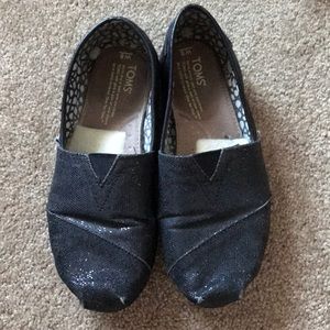 Black sparkly Toms